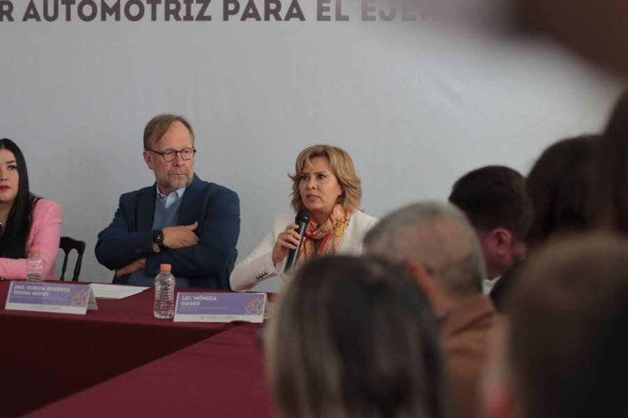 Firman convenio de colaboración entre el CLAUZ y la SEDECO