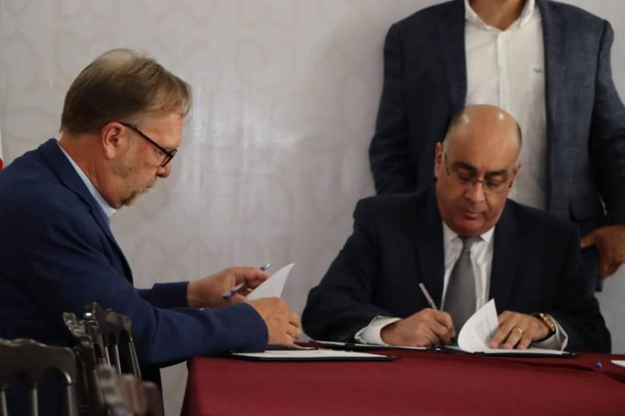 Presentan programa de apoyo al desarrollo del sector automotriz 2023