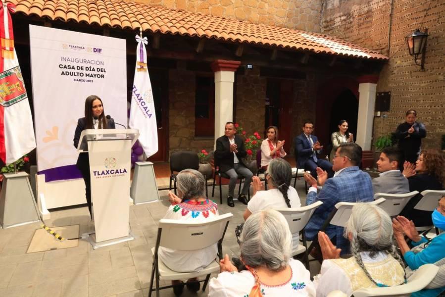 Inauguran casa de día del adulto mayor del sistema estatal DIF en Apetatitlán