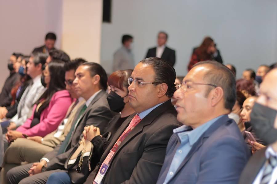 Celebra TET séptimo aniversario 