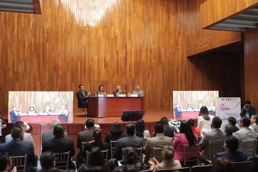 Celebra TET séptimo aniversario 