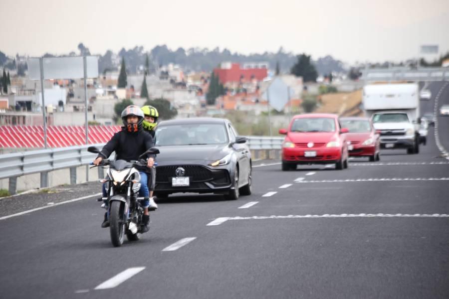 Cierre del periférico genera intenso tráfico vehicular
