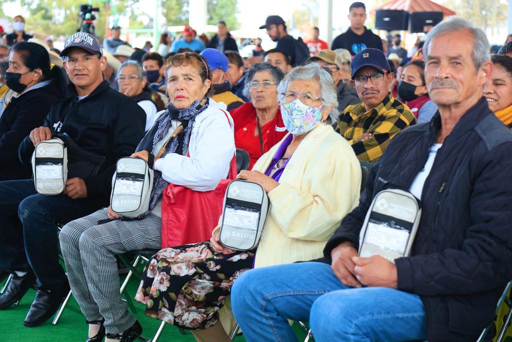 Entregó Gobernadora Lorena Cuéllar mil 800 auxiliares auditivos gratuitos 