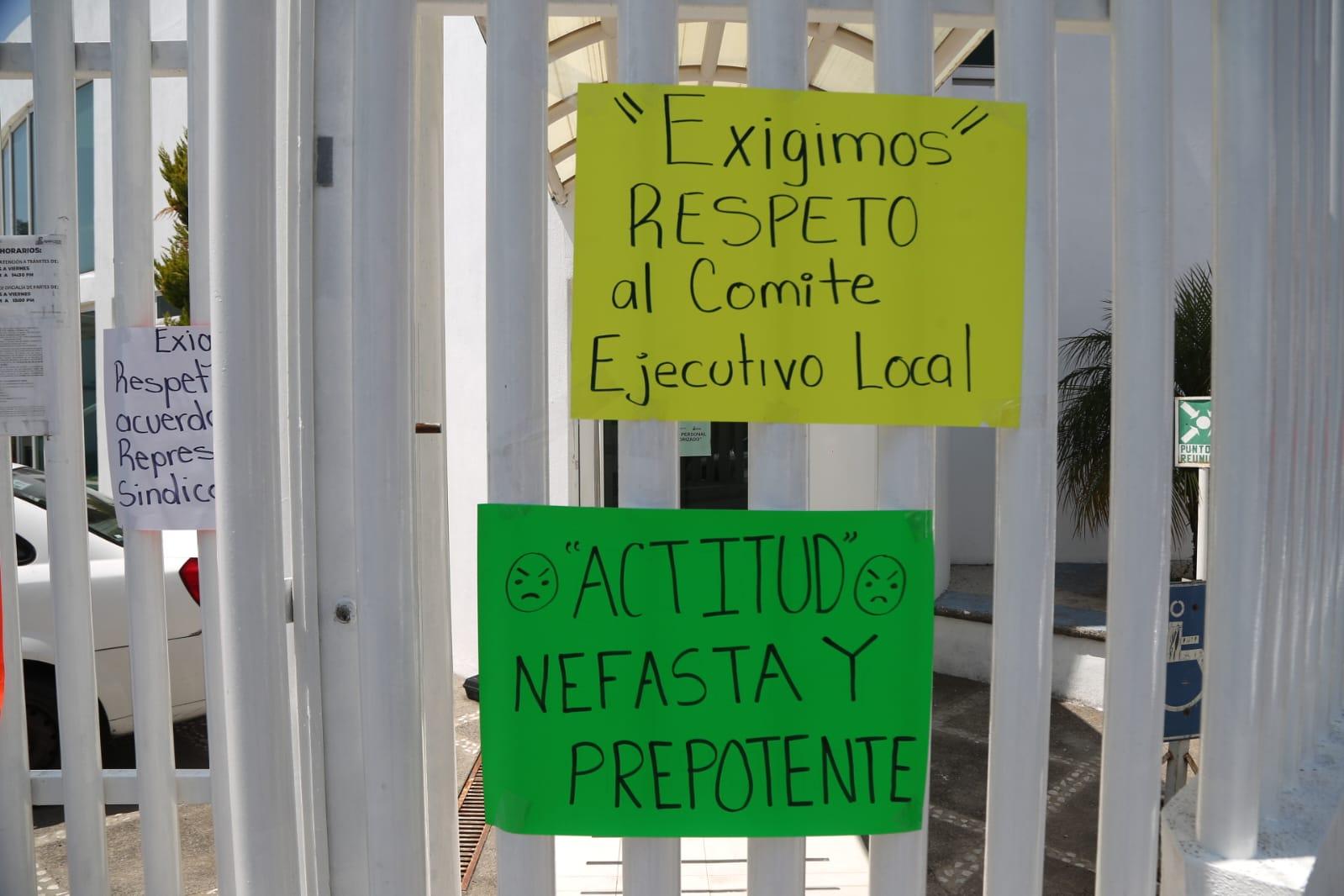 Paran labores trabajadores de SEMARNAT