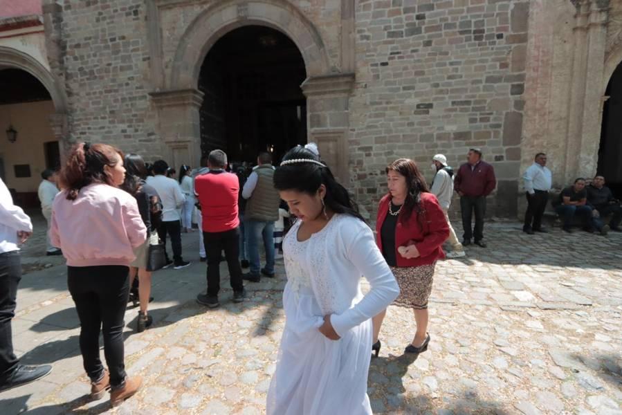 Realizan primeras comuniones comunitarias en la capital 