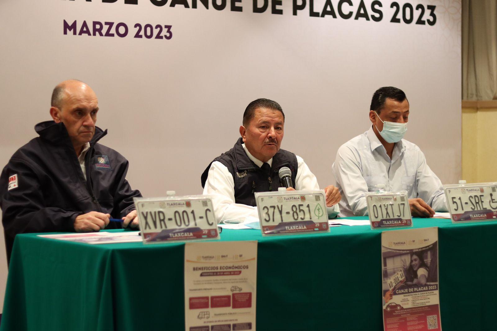 Anuncia Gobierno del Estado reemplacamiento en Tlaxcala 