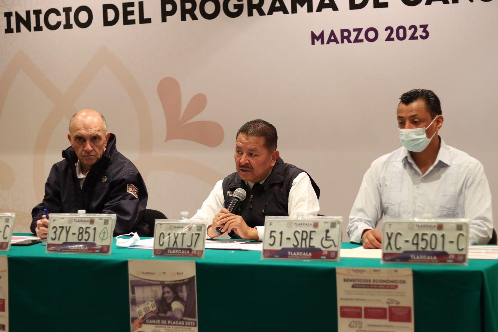 Anuncia Gobierno del Estado reemplacamiento en Tlaxcala 