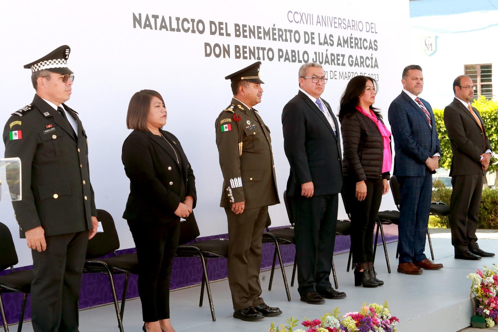 Conmemoran CCXVII aniversario del natalicio de Benito Juárez García 