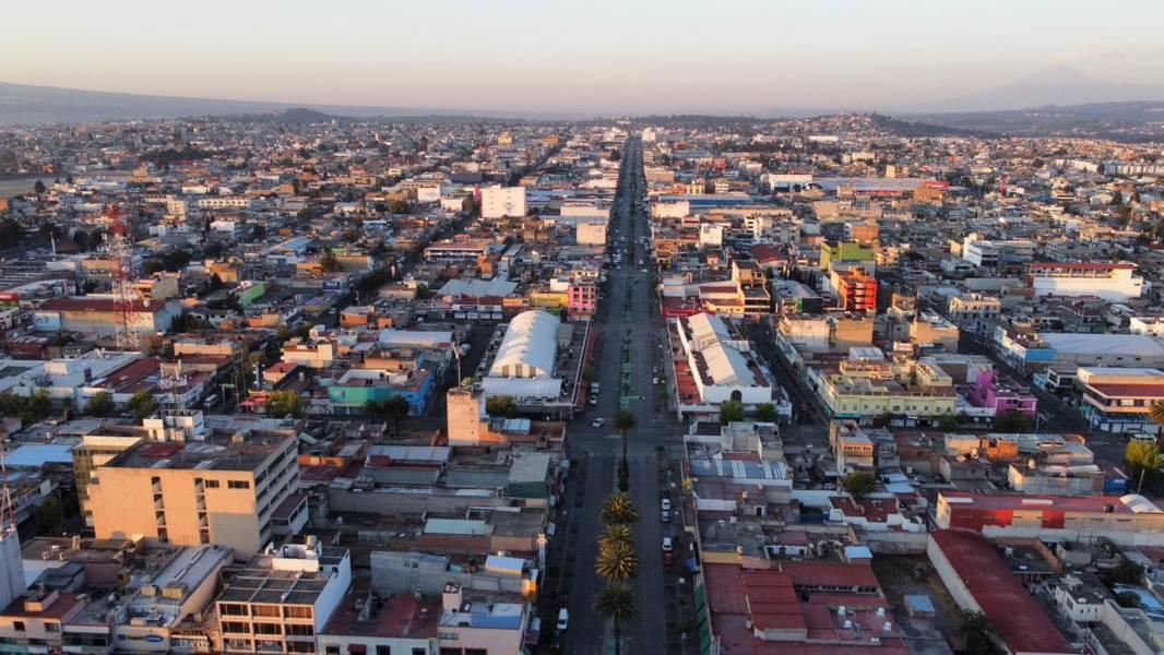 Amanecer en la ciudad rielera