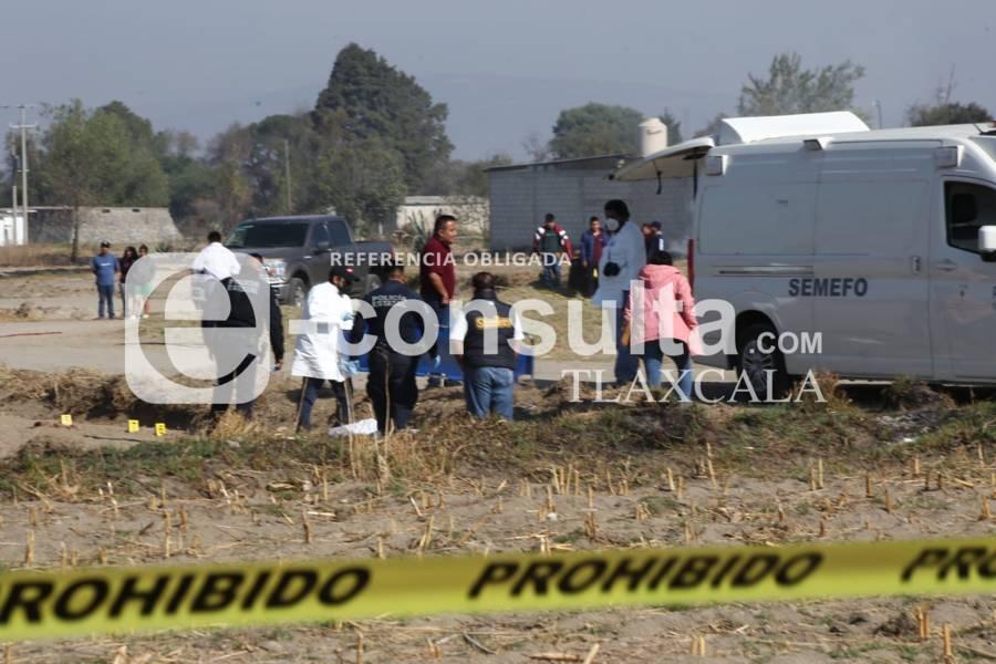 Semi enterrado localizan a un hombre en Teolocholco