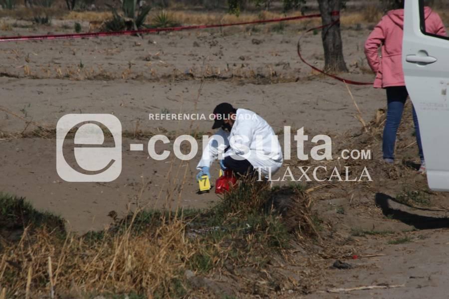 Semi enterrado localizan a un hombre en Teolocholco