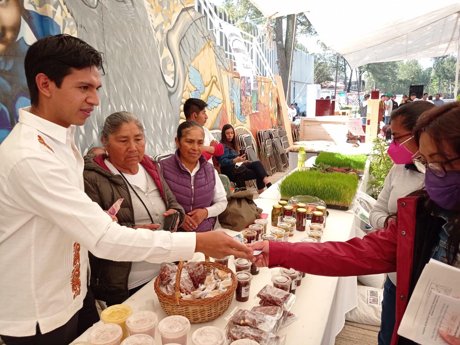 Presenta SEPE–USET demostración de misiones culturales