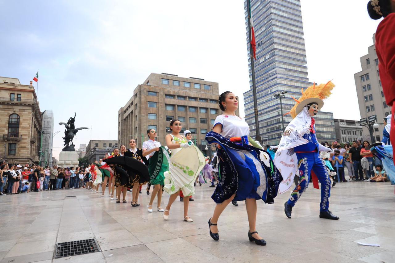 Maravilla la Gran Camada de Chiautempan al público de la CDMX