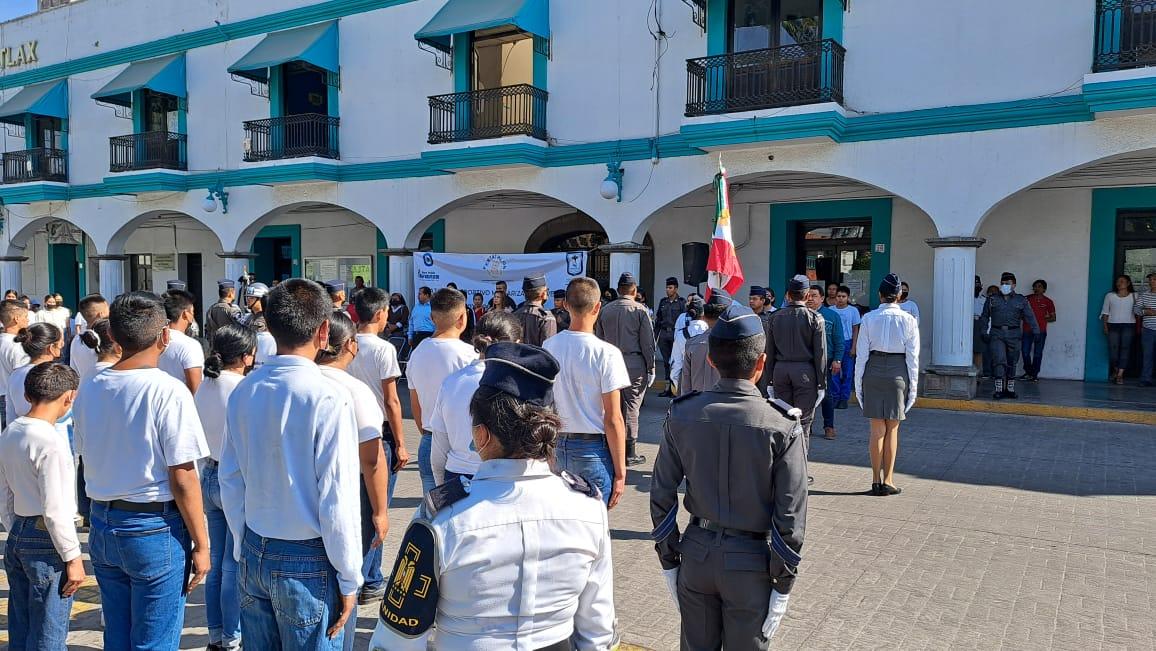 Ceremonia cívica de jura de bandera del Penthatlón en SPM