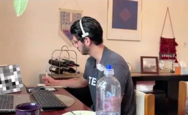 Un joven es despedido de su trabajo tras regresar de vacaciones y grabar su primer día
