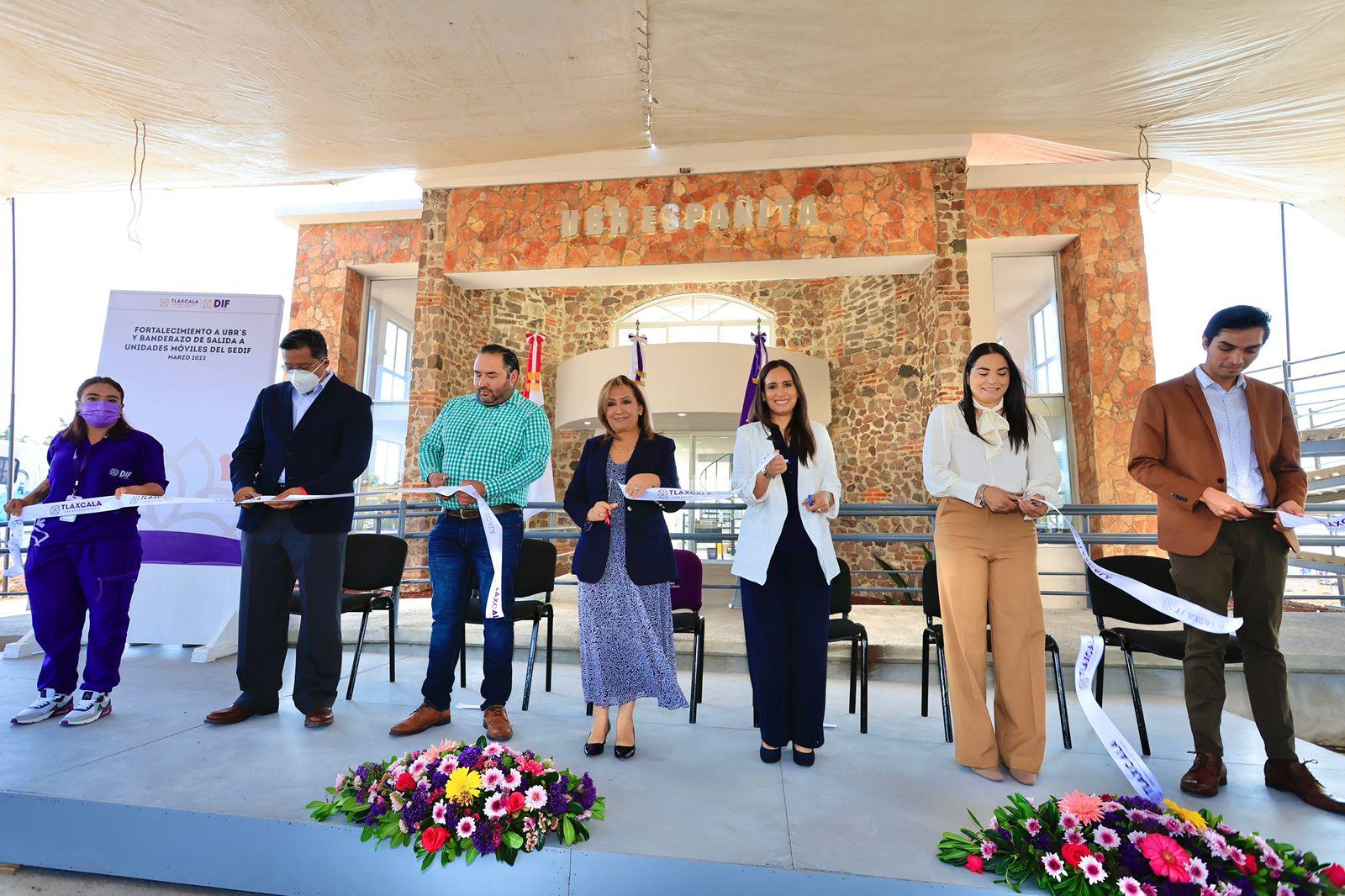 Entrega SEDIF equipo a 10 unidades básicas de rehabilitación para fortalecer atención
