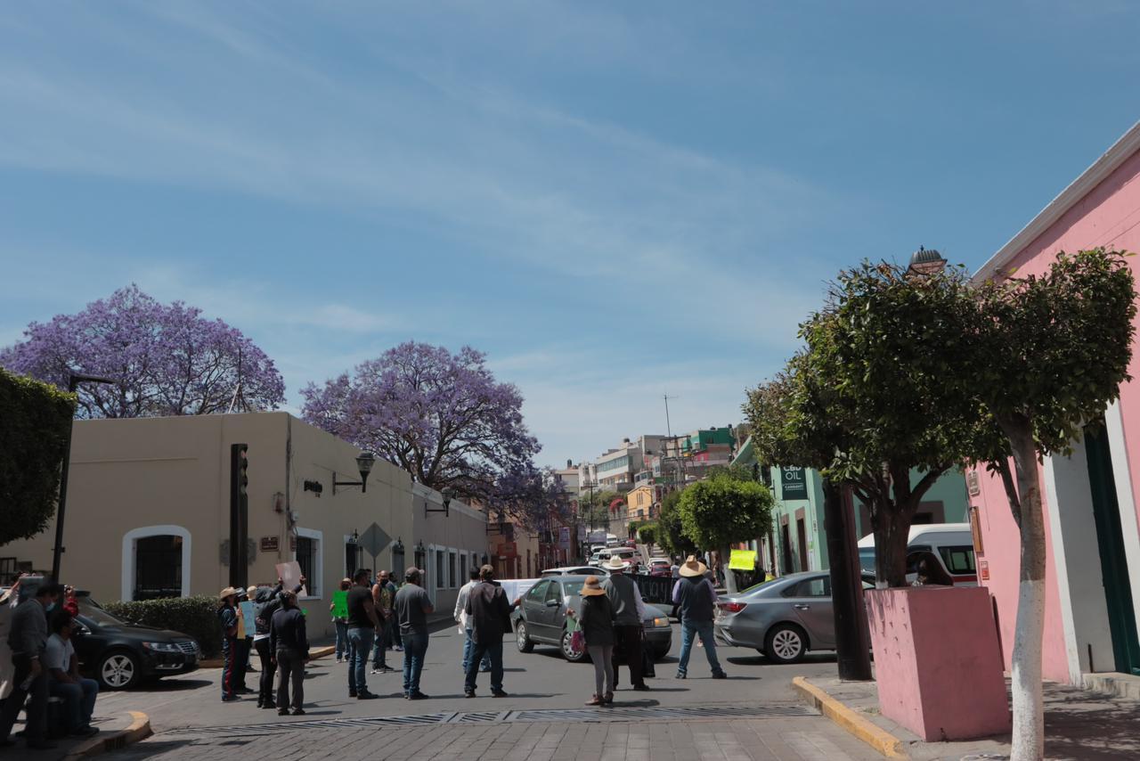 Manifestantes cierran Centro Histórico  de Tlaxcala 