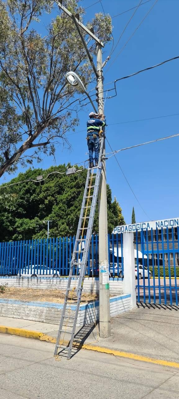 Al momento se han reparado 270 lámparas en Apetatitlan con recursos propios 
