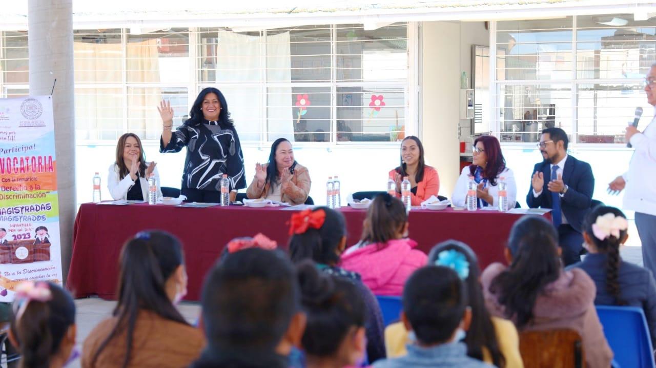 Acerca Presidenta del TSJ convocatoria “Magistradas y Magistrados Infantiles por un Día” a Terrenate y Emiliano Zapata