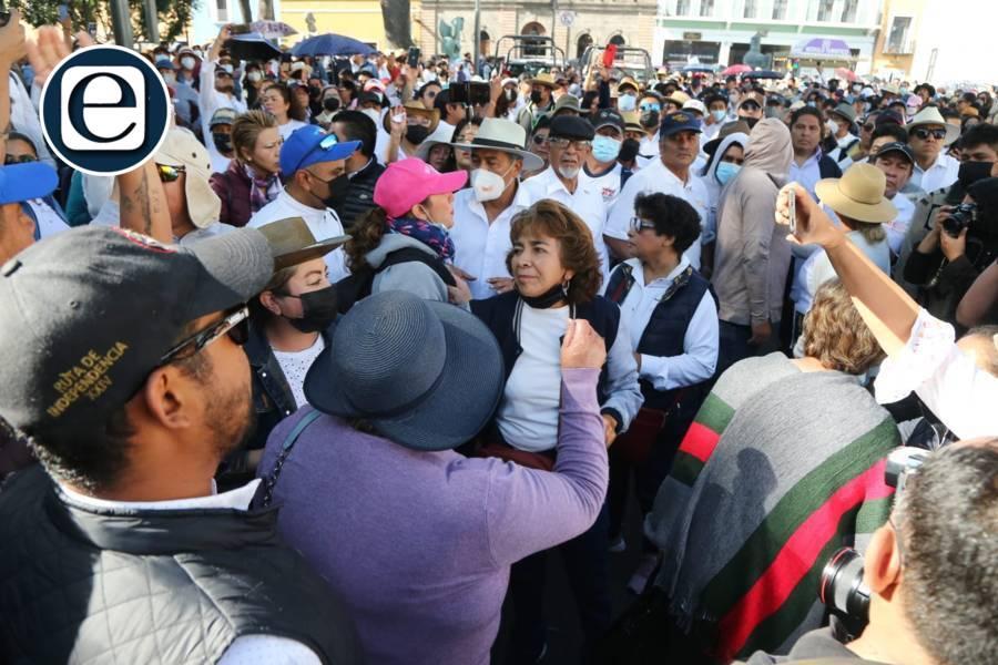 Marchan maestros de diferentes niveles educativos en la capital 