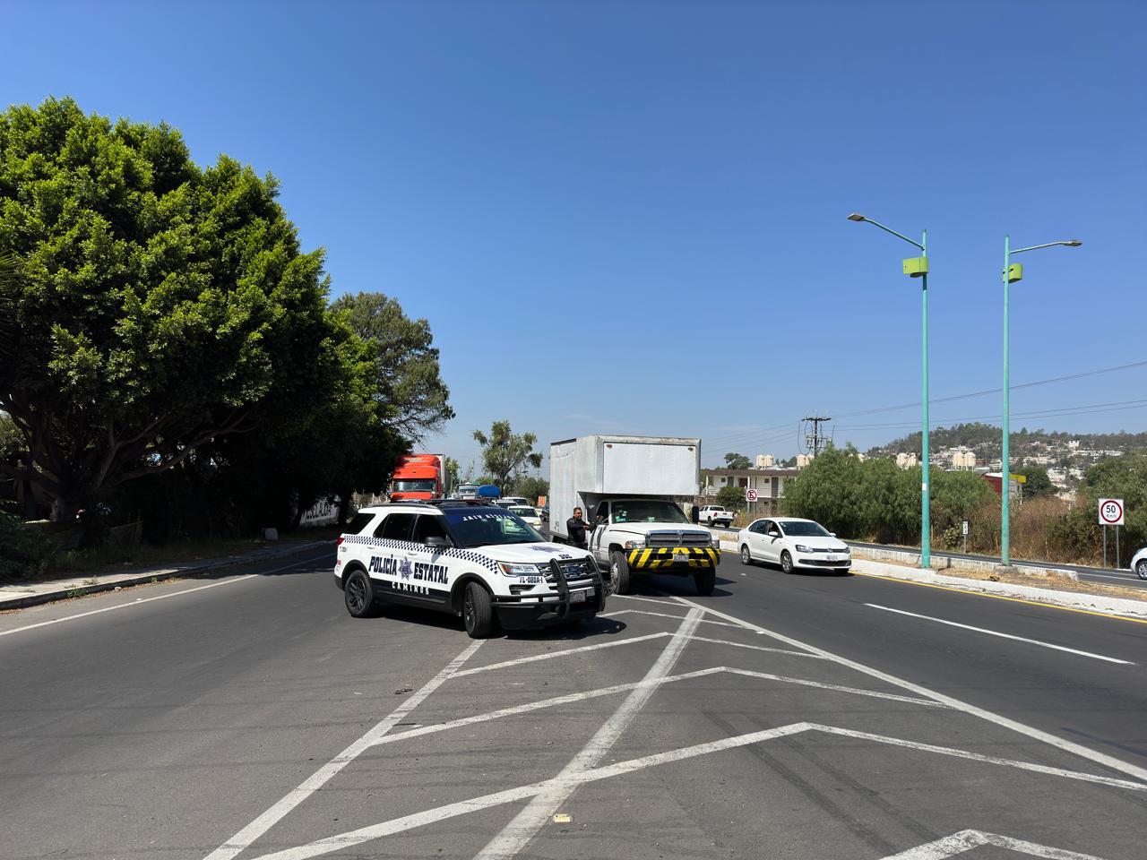 Inicia el caos vial, cierran acceso a la capital Tlaxcala 