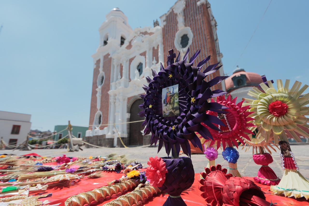Inicia la venta de "Palmitas" en la iglesia de San José 