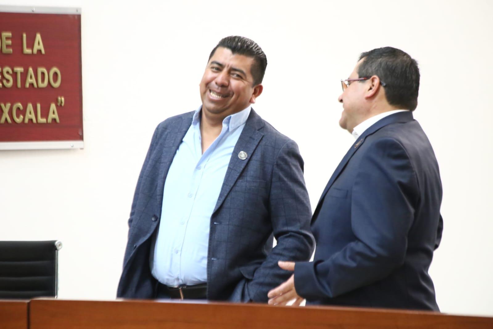 Desarrollan Sesión Extraordinaria en el Congreso