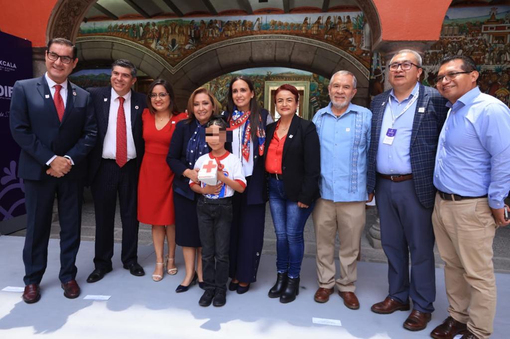 Presidió Gobernadora Lorena Cuéllar arranque de colecta anual de Cruz Roja Tlaxcala 