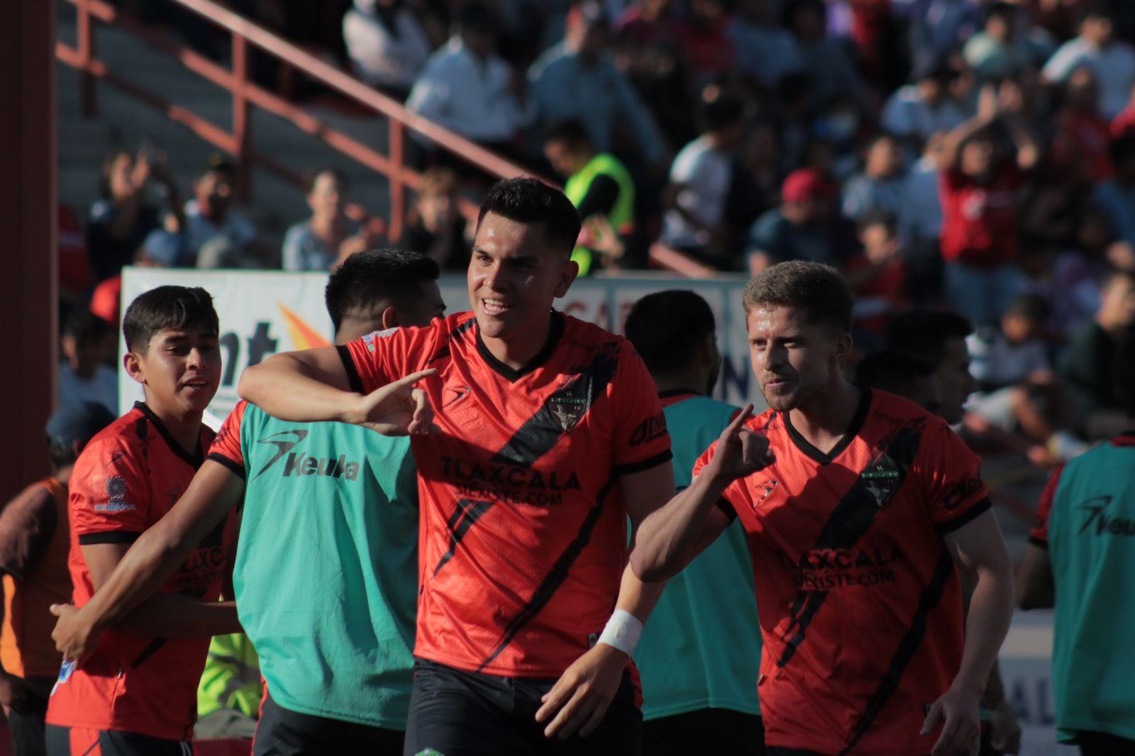 Ganan Coyotes de Tlaxcala ante el Club Atlético La Paz 