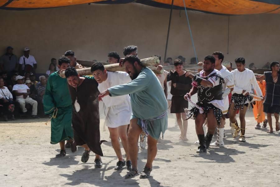 Desarrollan el tradicional Circo Romano en Aquiahuac 