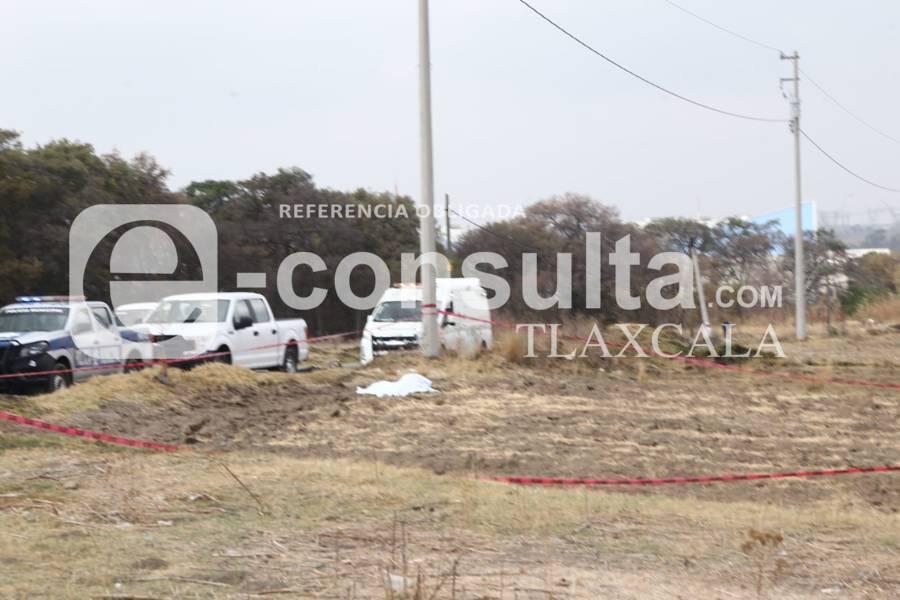 Maniatado y con huellas de violencia localizan cadáver de hombre en Tenancingo