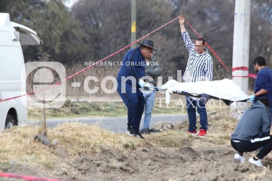 Maniatado y con huellas de violencia localizan cadáver de hombre en Tenancingo