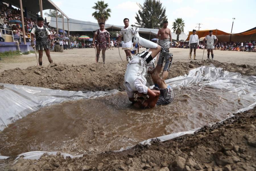 Desarrollan el tradicional Circo Romano en Aquiahuac 