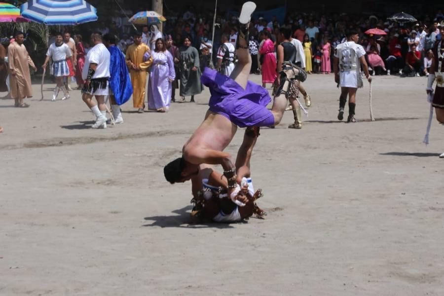 Desarrollan el tradicional Circo Romano en Aquiahuac 