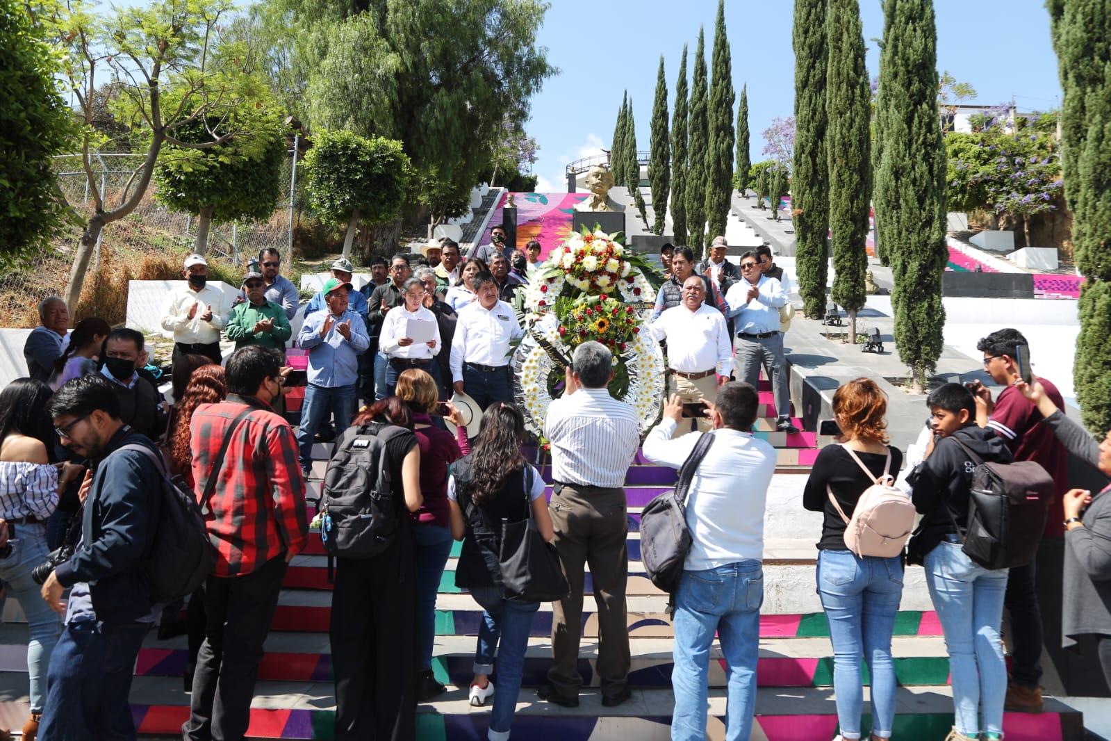 Conmemoran 104 aniversario luctuoso de Emiliano Zapata
