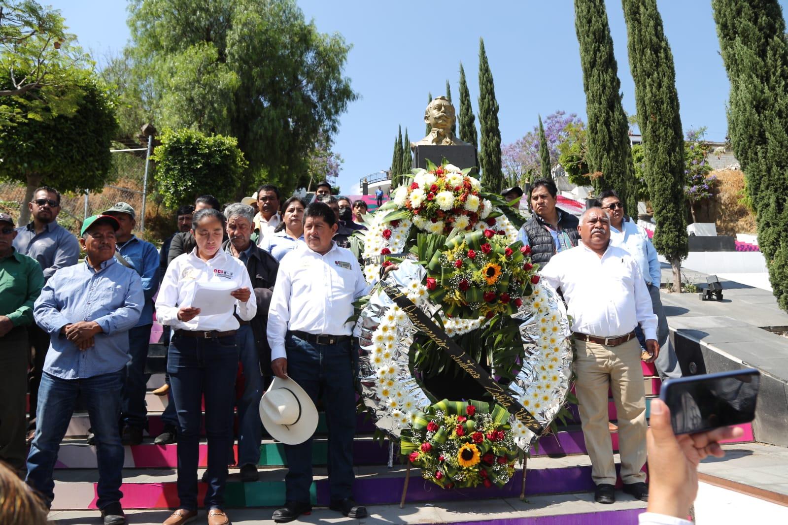 Conmemoran 104 aniversario luctuoso de Emiliano Zapata