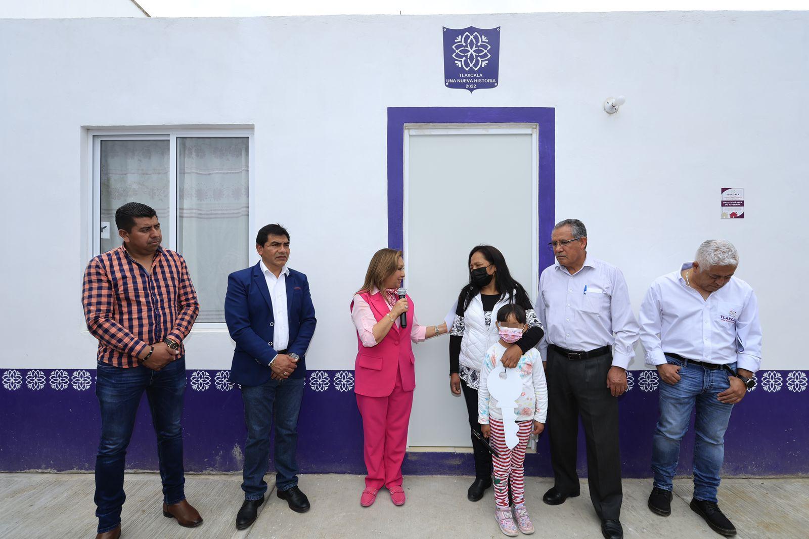Entregó Gobernadora acciones del programa “Construyendo Viviendas para tu Bienestar” en Tocatlán