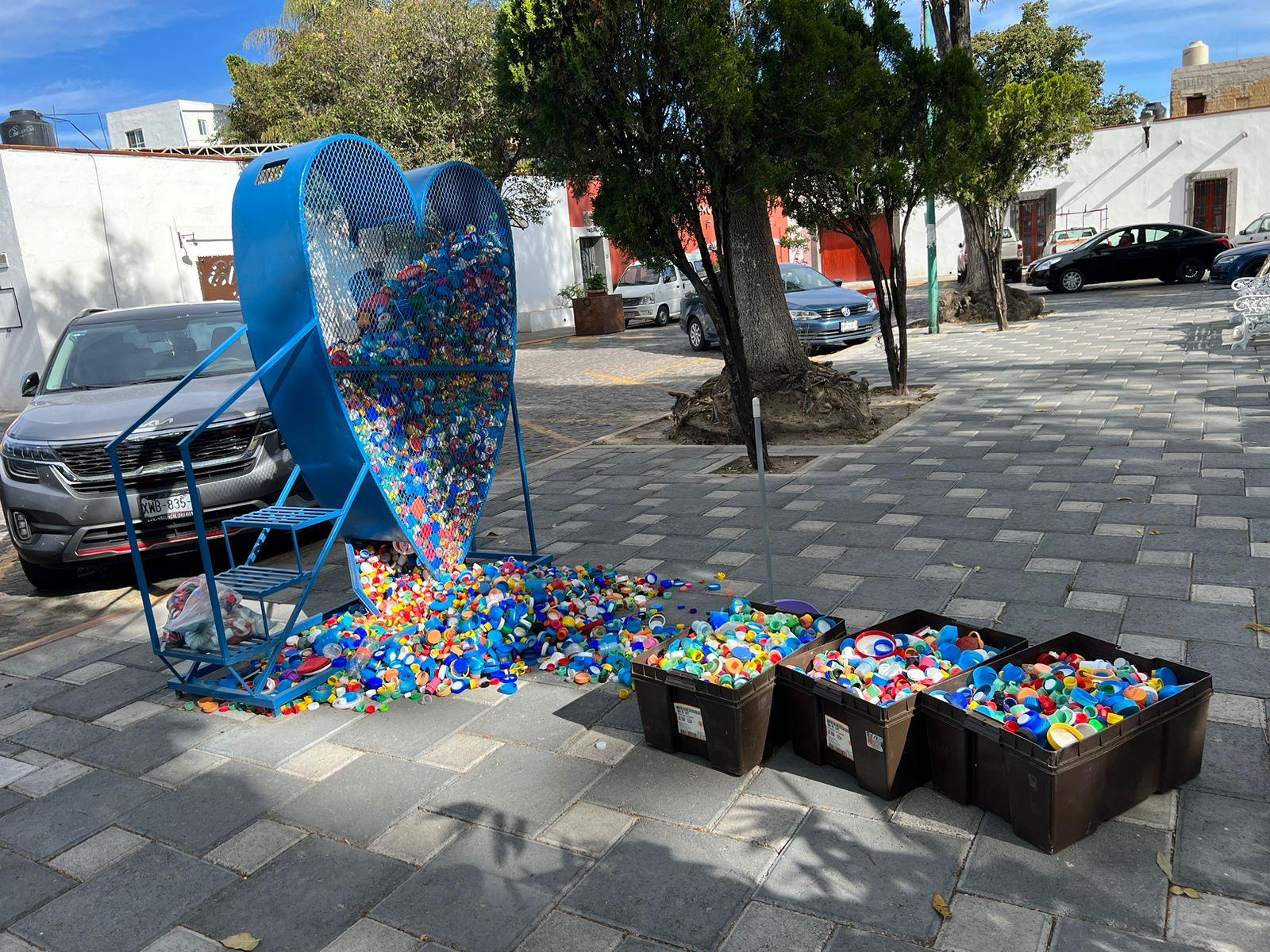 Gobierno de Angelo Gutiérrez ha entregado cerca de dos toneladas para niños con cáncer 