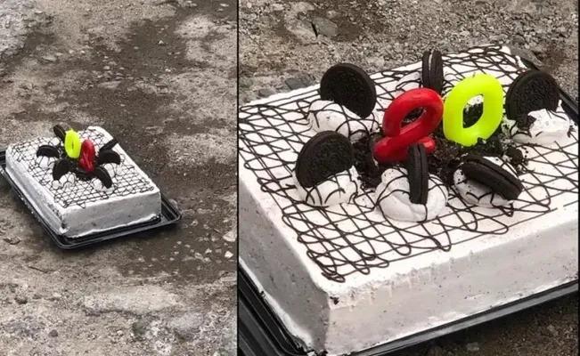 Le compran un pastel a un bache que no ha sido arreglado por 20 años