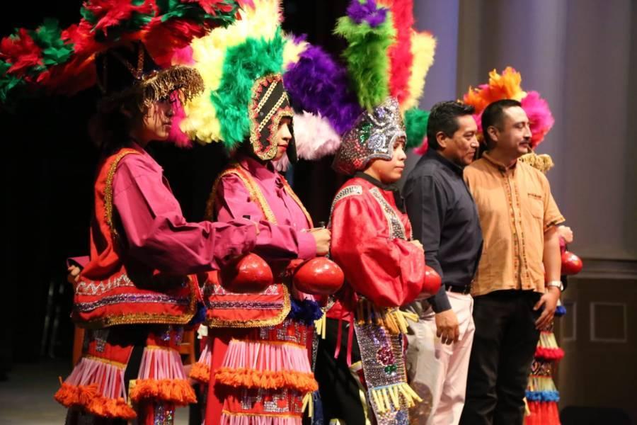 Presentan obra "Raíz Chichimeca"