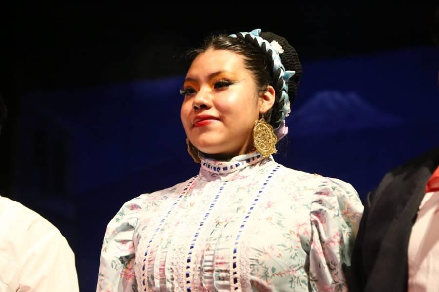 Presentan obra "Raíz Chichimeca"