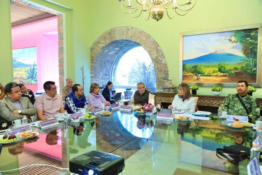 Presentan autoridades estatales estrategia integral para el combate al robo de vehículos 