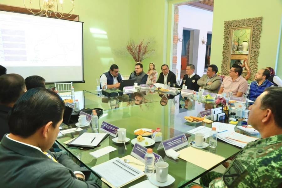 Presentan autoridades estatales estrategia integral para el combate al robo de vehículos 