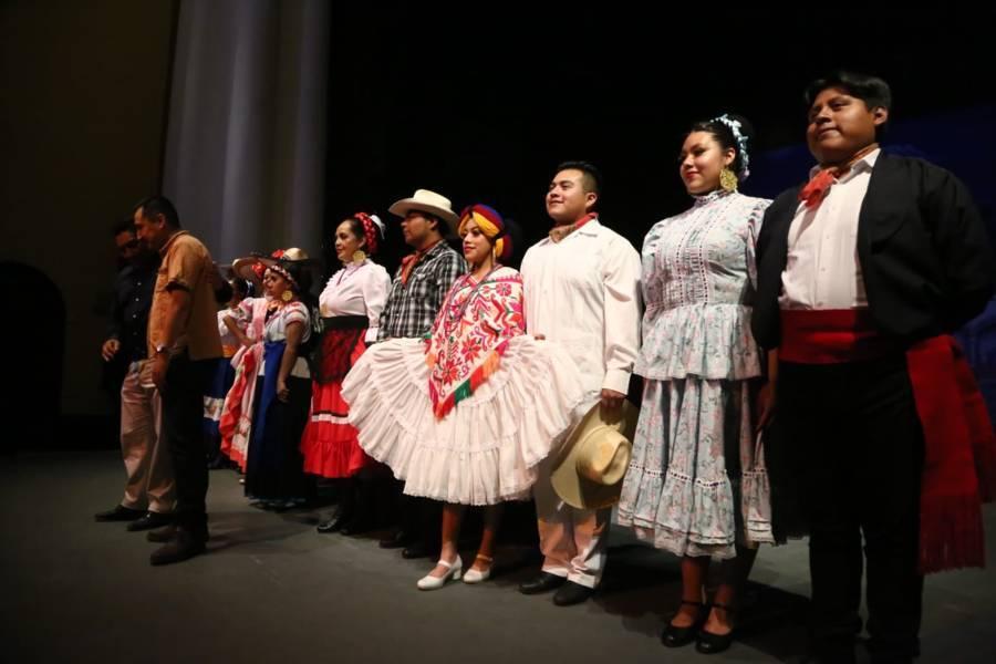 Presentan obra "Raíz Chichimeca"