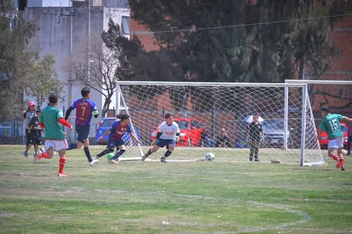 Abren convocatoria juvenil para participar en dos torneos de futbol 7 en Apetatitlan 