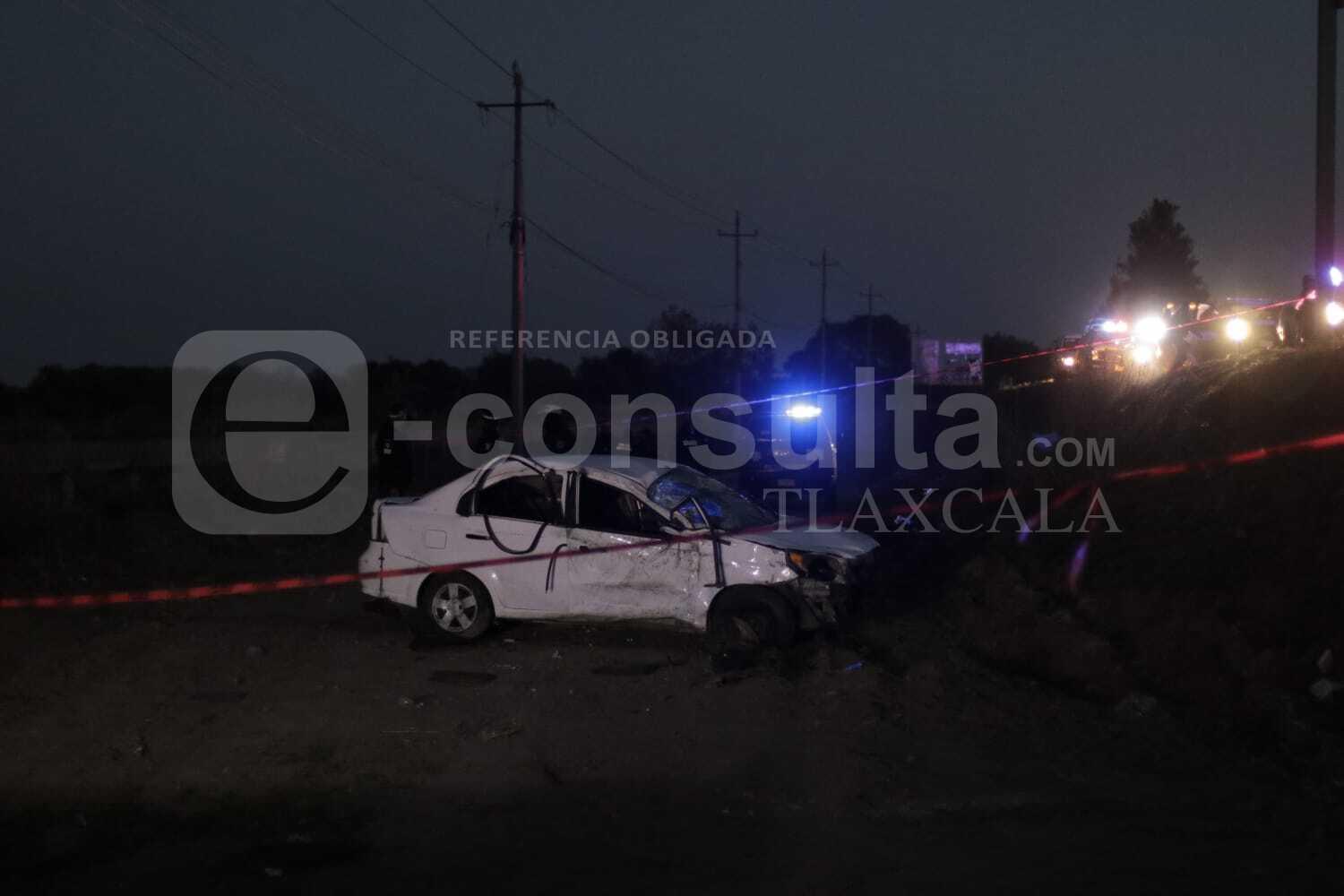 Muere mujer tras volcadura en Papalotla; hay tres heridos más 