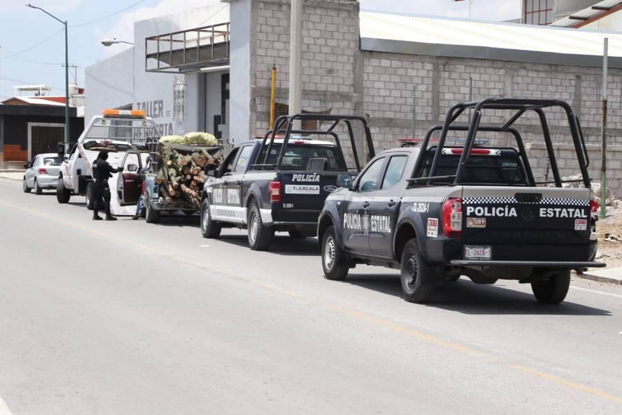 Asegura policía estatal camioneta de talamontes en Zitlaltepec