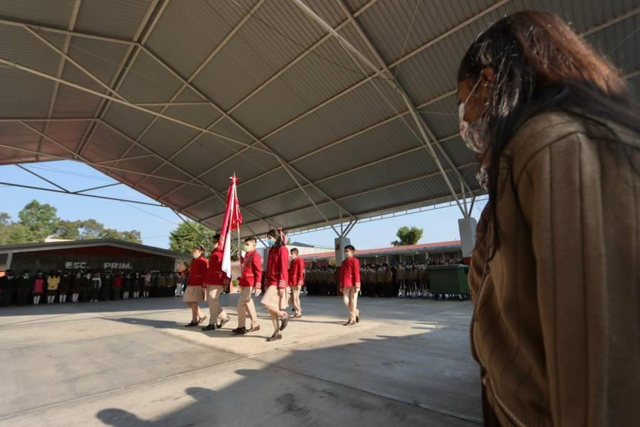 Regresan a clases niñas y niñas en todo el estado de Tlaxcala 