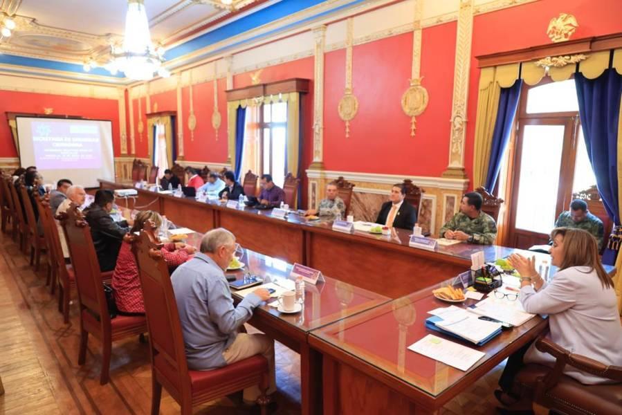 Gobernadora sostuvo reunión para establecer estrategias de combate al robo de vehículos