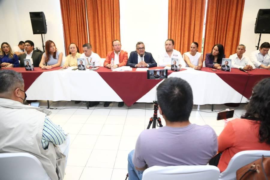 Presentan libro de Marcelo Ebrard en Tlaxcala 